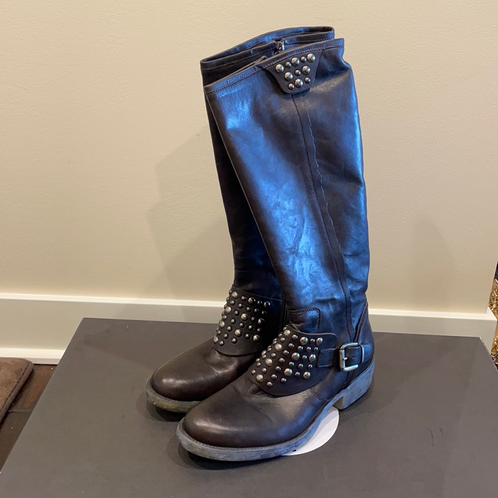Nw In Box Now Chocolate Brown Biker Boot